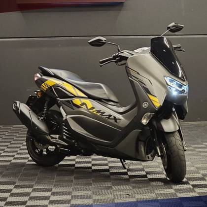 YAMAHA NMAX CONNECTED 160 SE ABS 